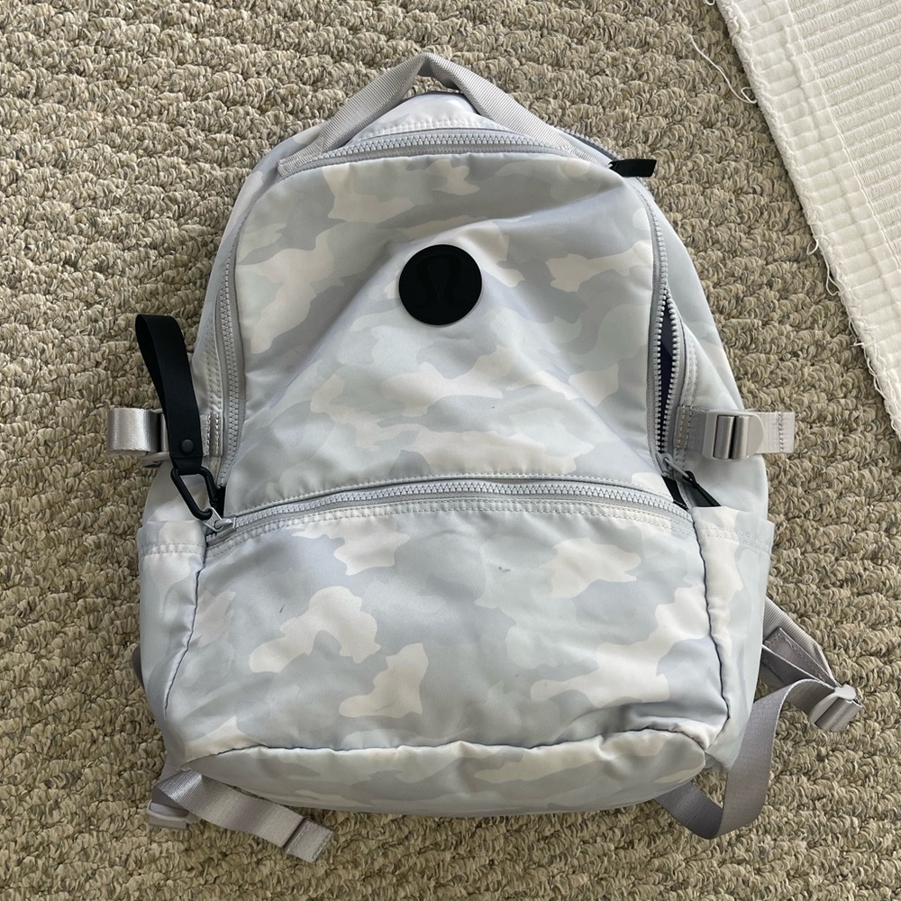 Lululemon New Crew Backpack 22L Camo